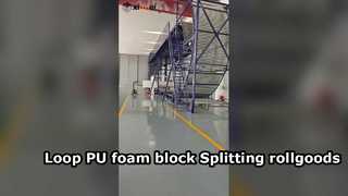 De automatische bandmesgeleidingsmachine met lussnijder die lange PU-schuimblokken in rolschuim splitst