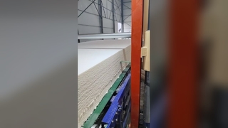 CNC horizontale schuimsnijmachine Hoge precisie snijmachine