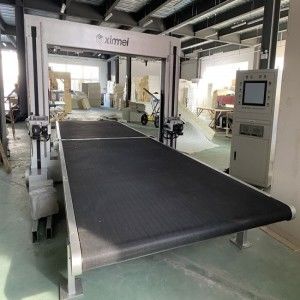 Dubbele Trillende van het de Snijmachinemes van het Schuimprofiel Horizontale het Schuimsnijmachine