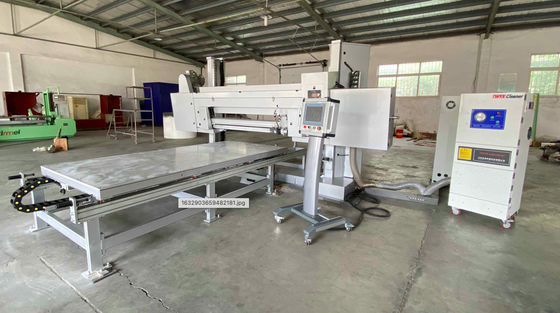 Automatische Vlakke Snijmachine tdbw-1300 van EVA Pu Foam Cutting Machine