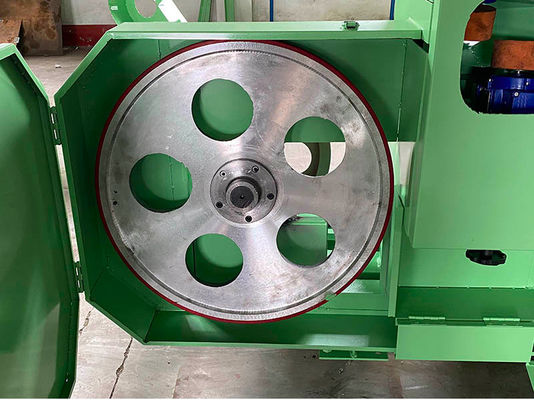 500-3000mm CNC schuim snijmachine Cylinder rebounded schuim blok snijmachine