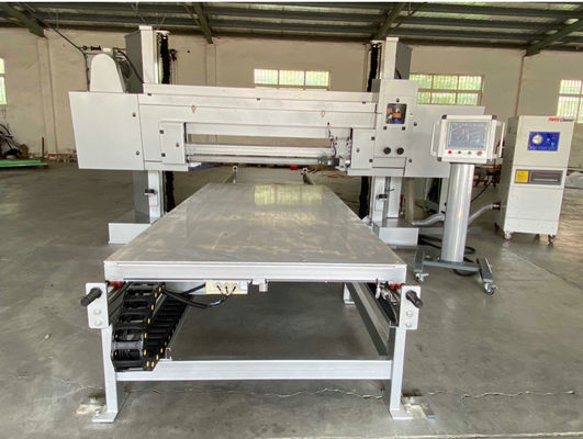 CNC High-end automatische platte horizontale snijmachine voor CE PU-schuim 2100mm
