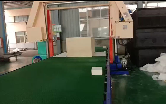 Sponge Roll Plaat Foam Cnc Machine Horizontale Splitsing Met Vacuüm